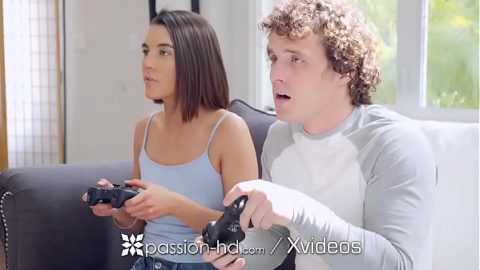 xhmaster videos fucks big dick!video game bonding